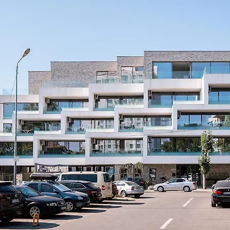 Amaris Aparthotel * Ефоріє-Норд