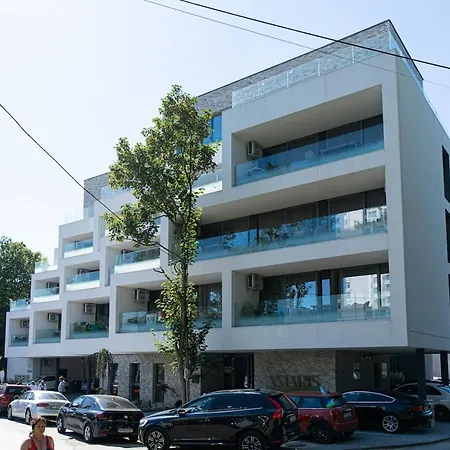 Апартаменти Amaris Aparthotel